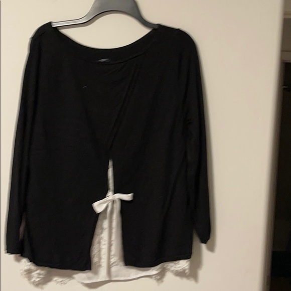 Top - Picture 2 of 6